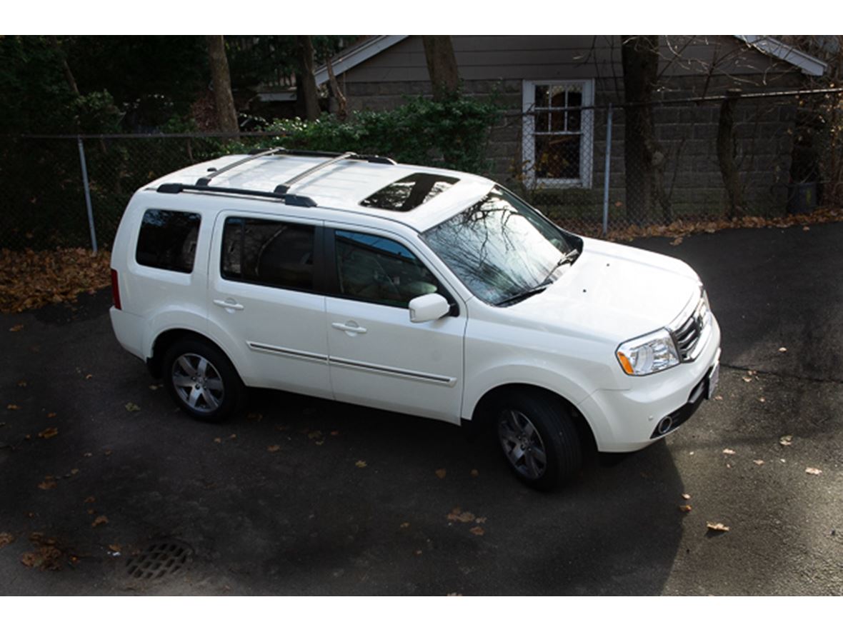 2014 Honda Pilot for sale by owner in West Newton
