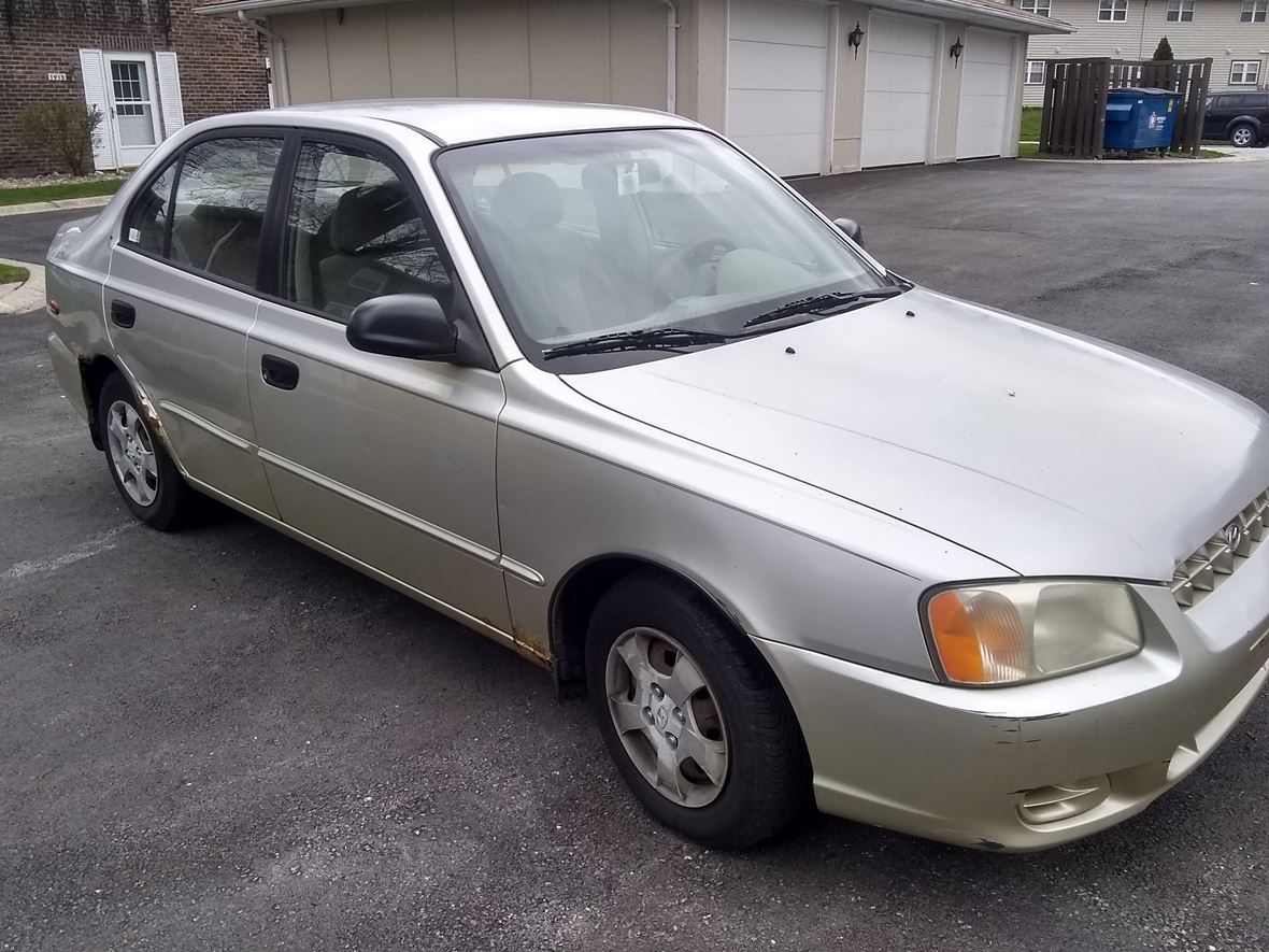 2001 Hyundai Accent for sale by owner in Schererville