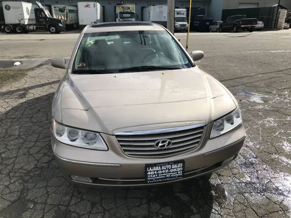 2006 Hyundai Azera for sale by owner in Westport