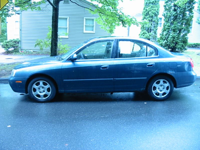 2003 Hyundai Elantra for sale by owner in Portland