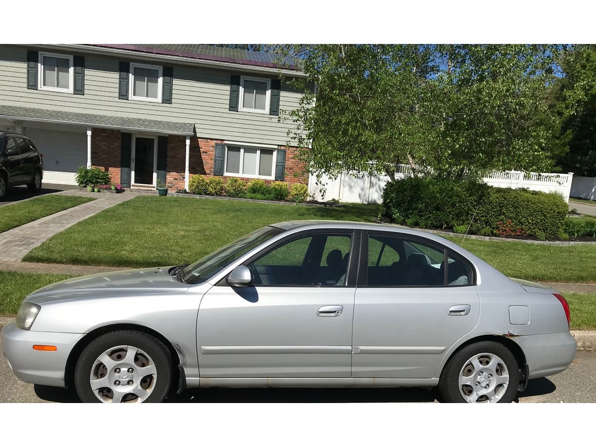 2003 Hyundai Elantra for sale by owner in Nesconset