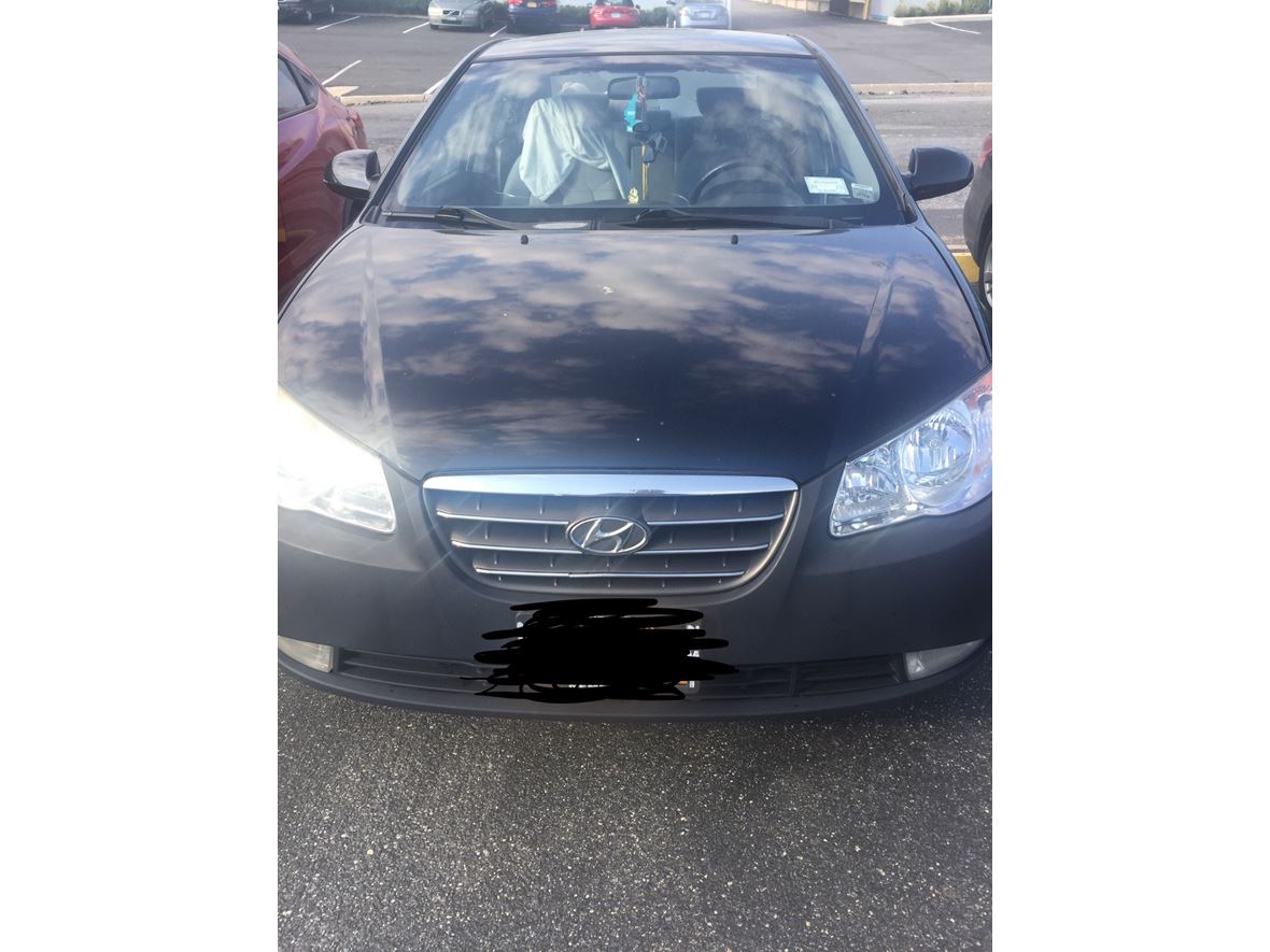 2008 Hyundai Elantra for sale by owner in Breezy Point