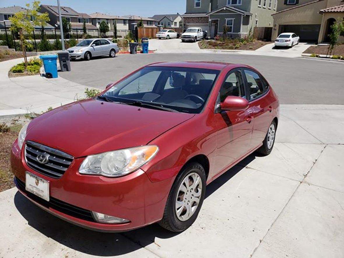 2009 Hyundai Elantra for sale by owner in Hollister