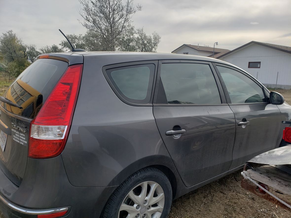 2009 Hyundai Elantra for sale by owner in East Helena