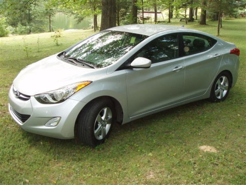 2012 Hyundai Elantra for Sale by Owner in Evansville, IN 47747