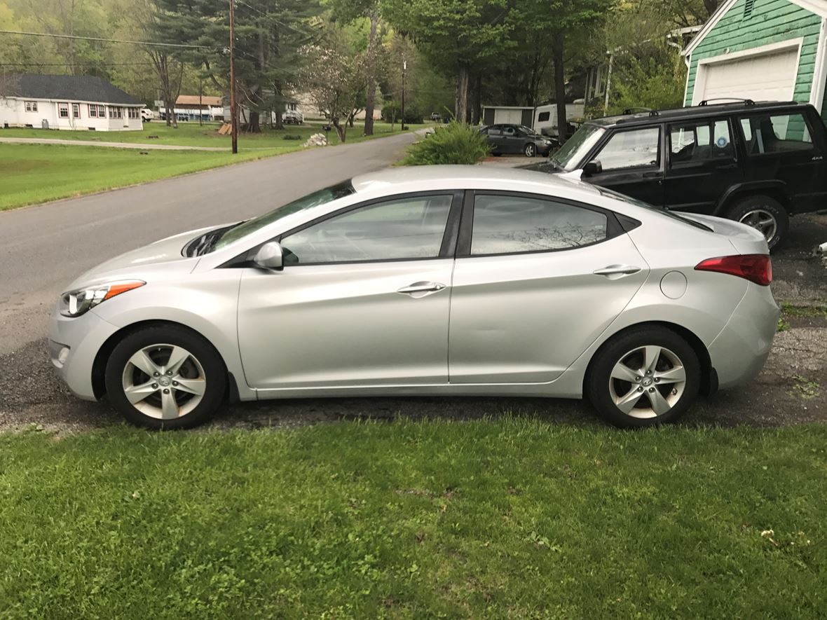 2012 Hyundai Elantra for sale by owner in Dover Plains