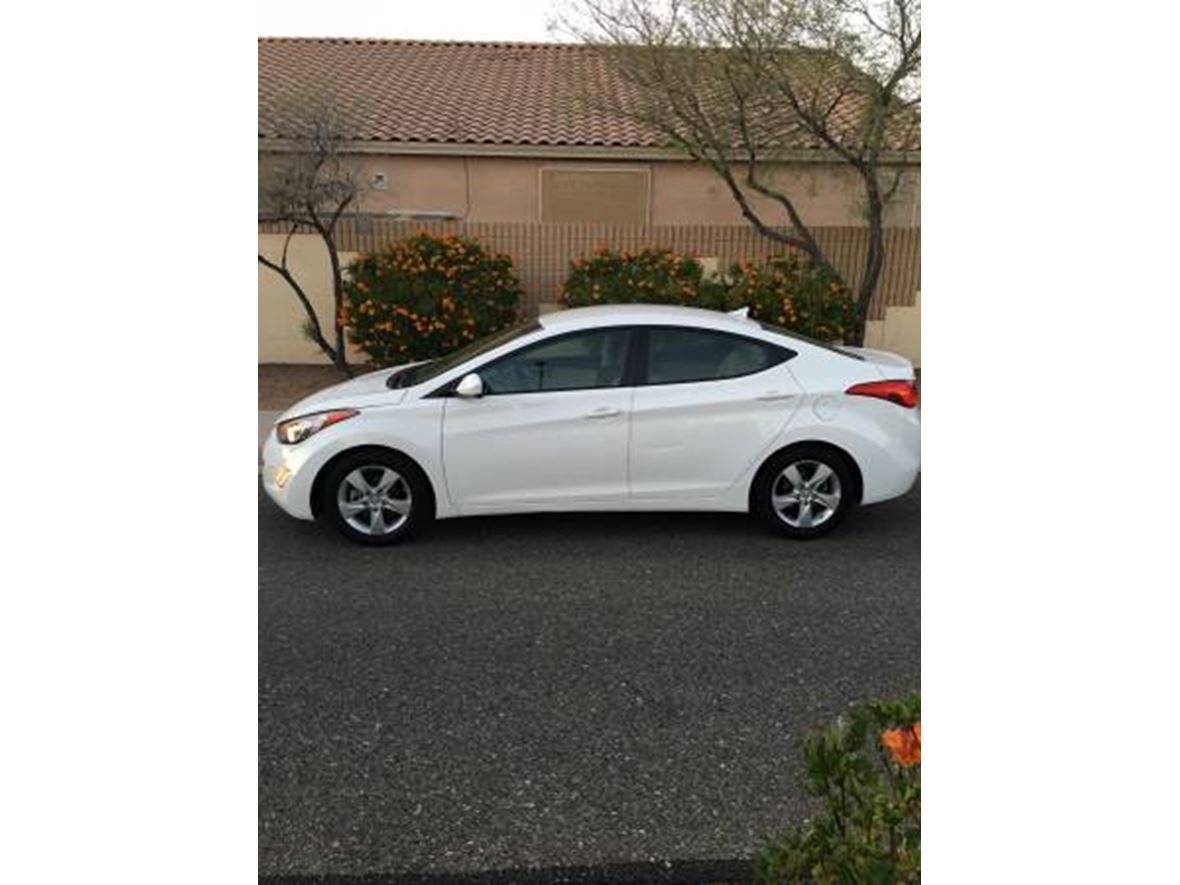2013 Hyundai Elantra for sale by owner in Montgomery