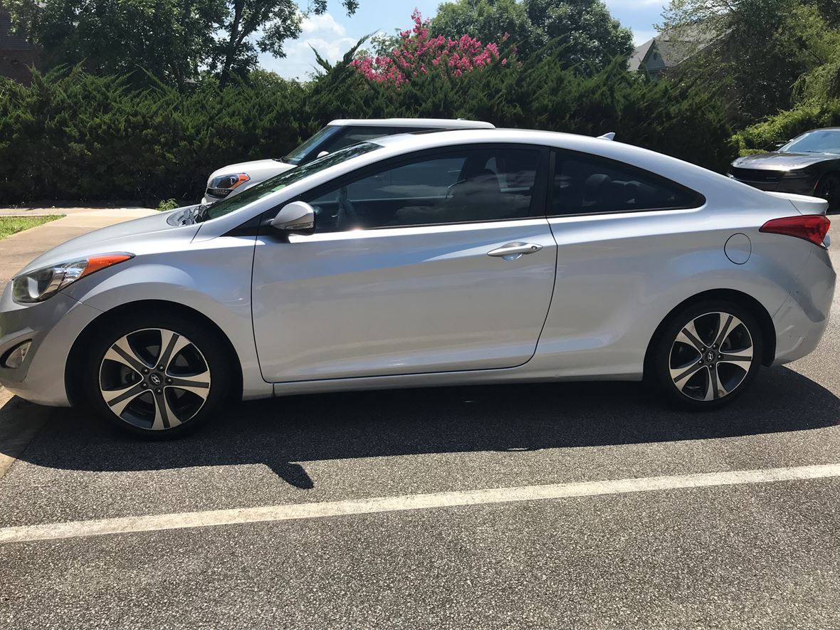 2013 Hyundai Elantra Coupe for sale by owner in Saint Augustine