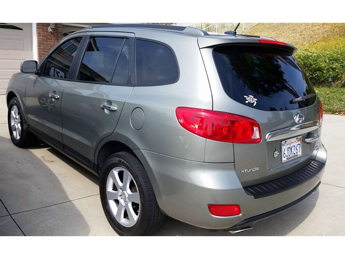 2009 Hyundai Santa Fe for sale by owner in Diamond Bar