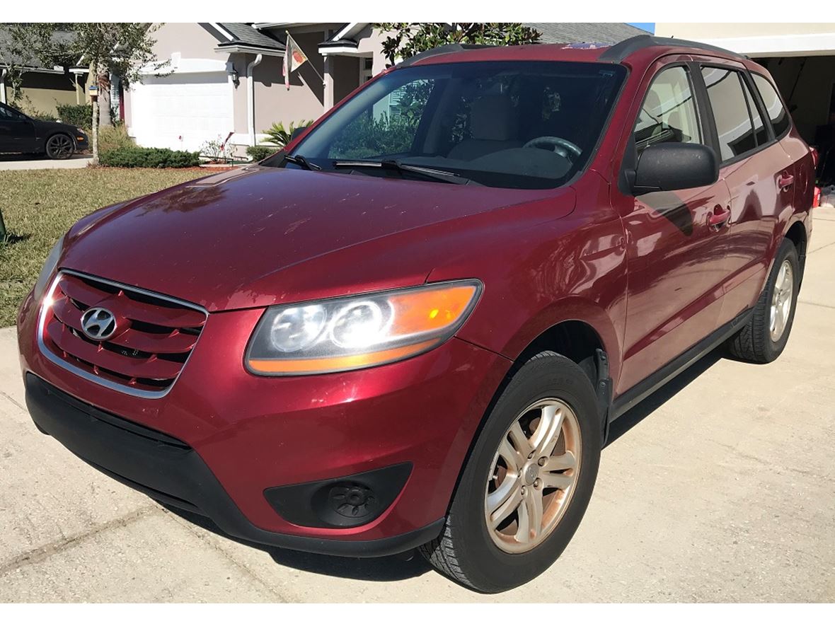 2011 Hyundai Santa Fe for sale by owner in Saint Augustine