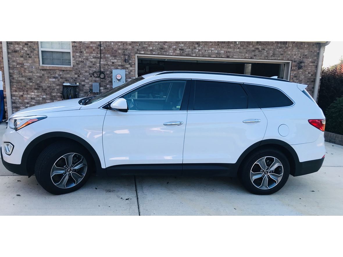 2013 Hyundai Santa Fe for sale by owner in Fayetteville