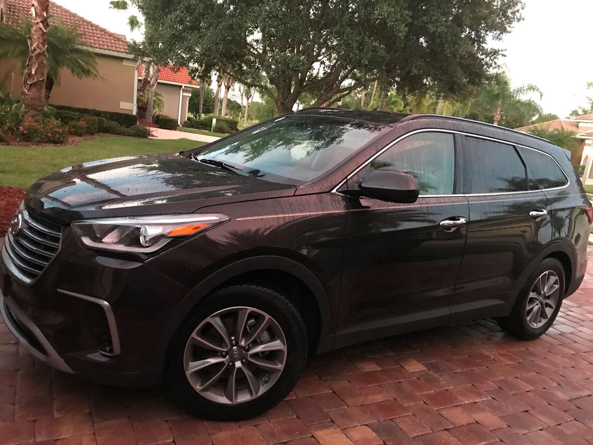 2017 Hyundai Santa Fe for sale by owner in North Port