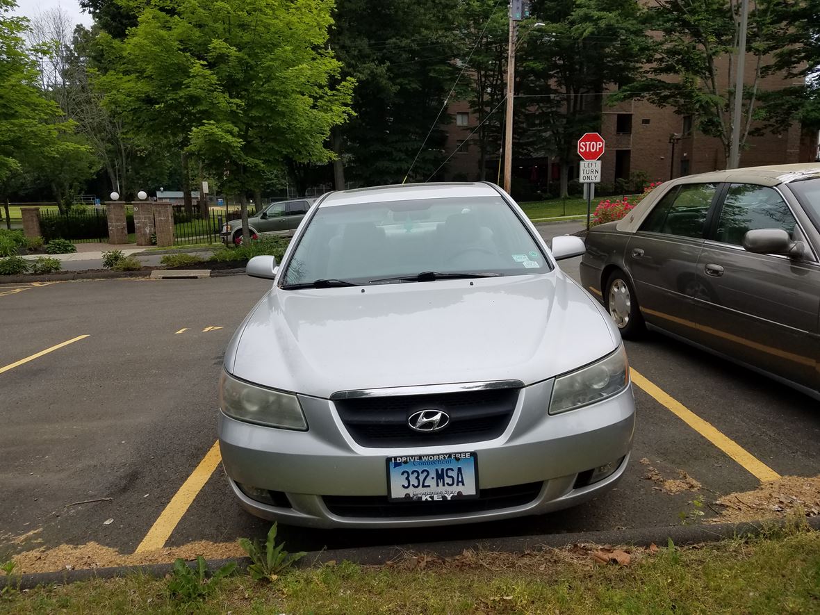 2006 Hyundai Sonata for sale by owner in New Haven
