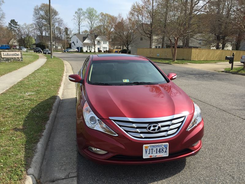 2011 Hyundai Sonata for sale by owner in Chesapeake