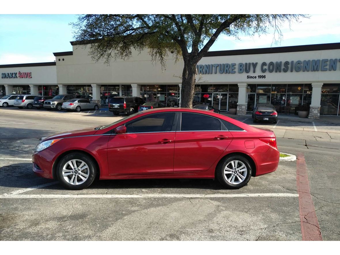 2011 Hyundai Sonata for sale by owner in Dallas