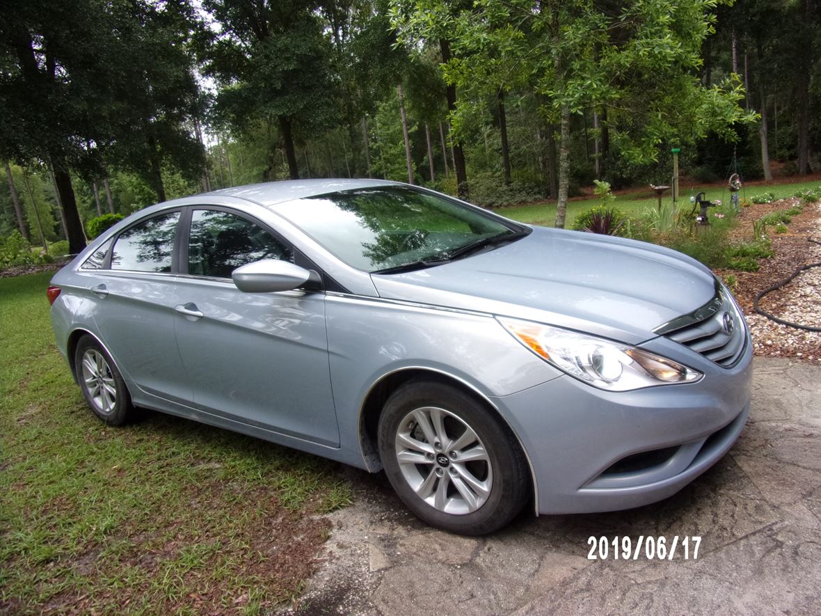 2013 Hyundai Sonata for sale by owner in Live Oak
