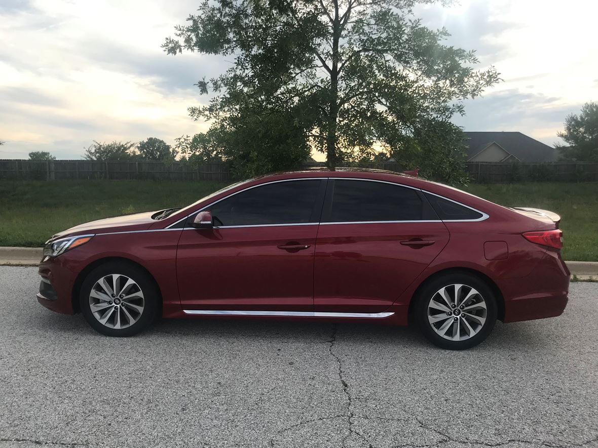 2016 Hyundai Sonata for sale by owner in Greenwood