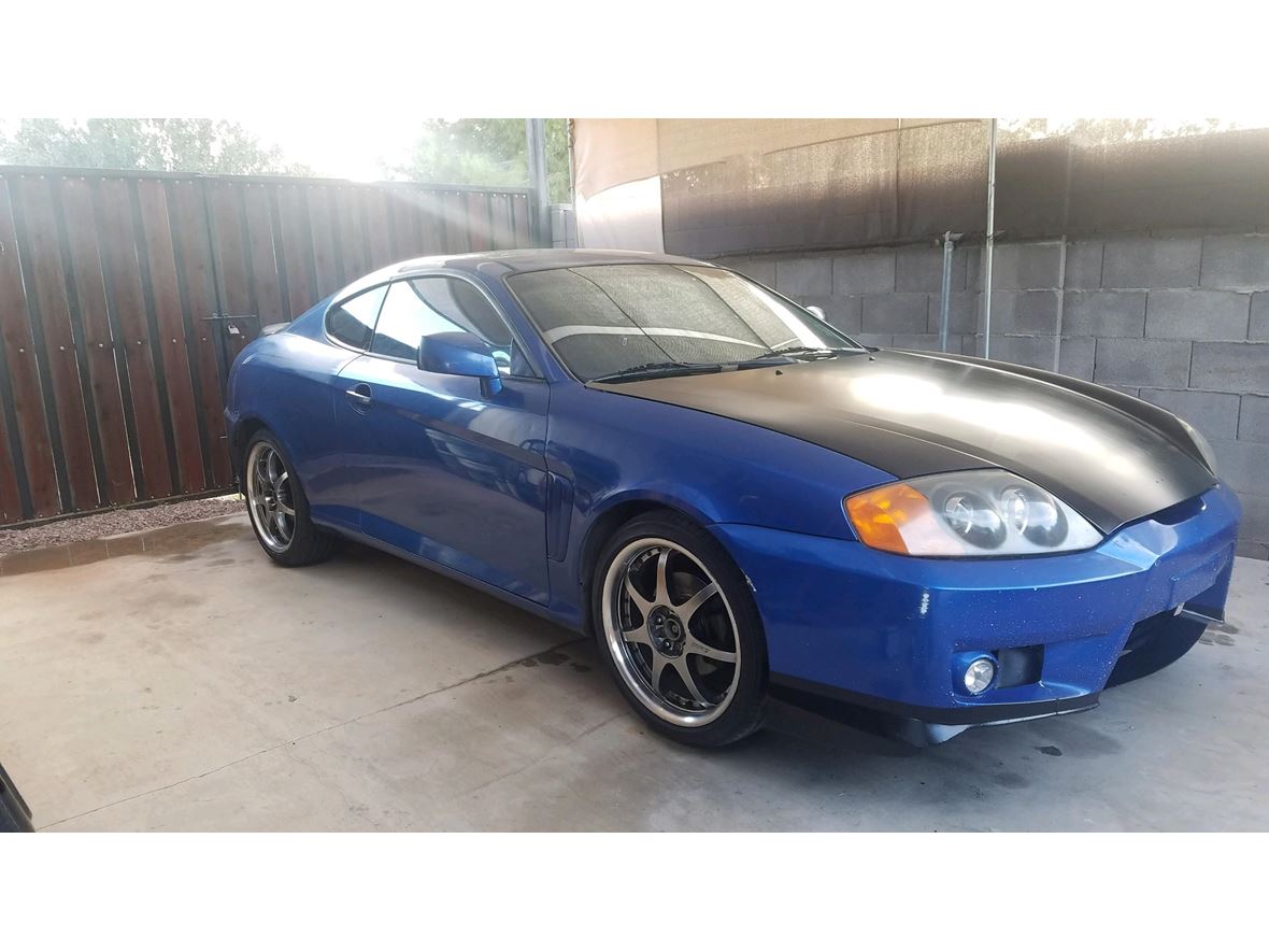 2004 Hyundai Tiburon for sale by owner in Apache Junction