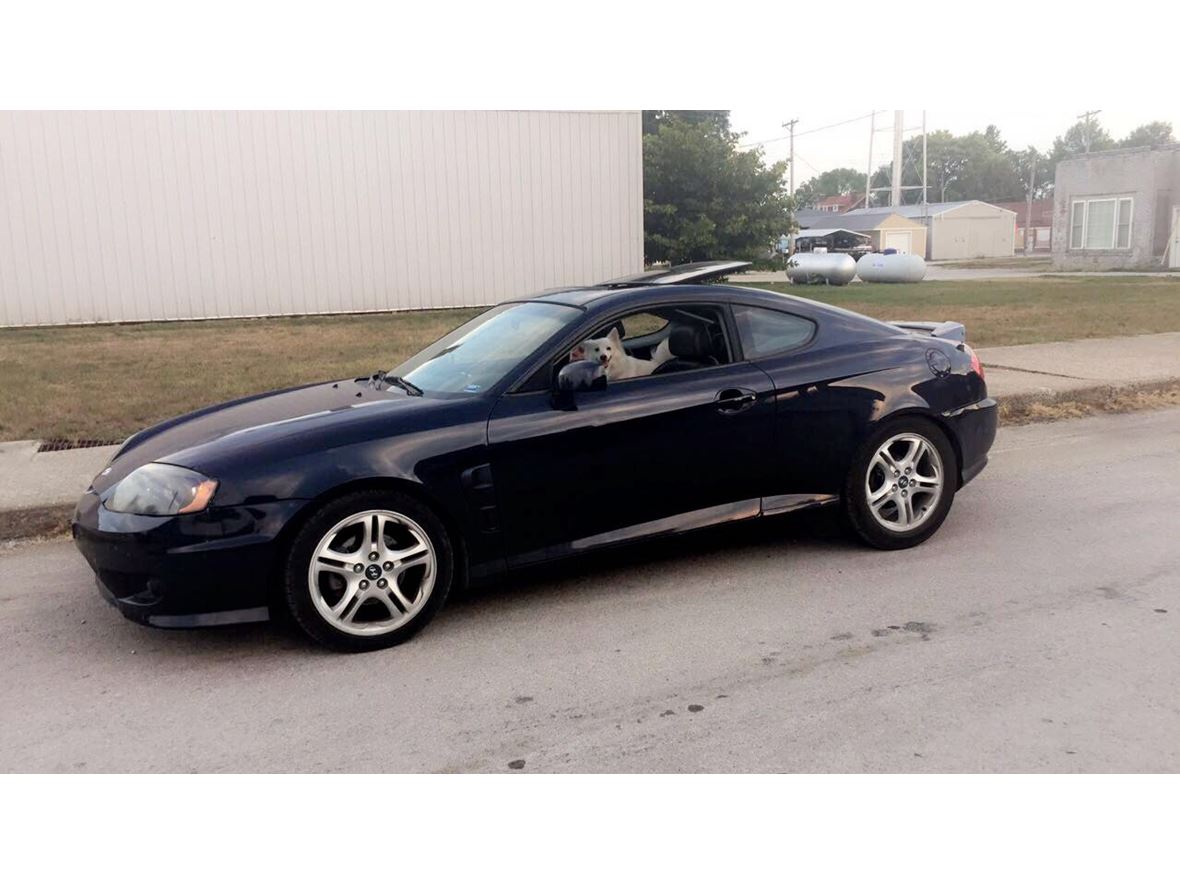 2005 Hyundai Tiburon for sale by owner in Hardin