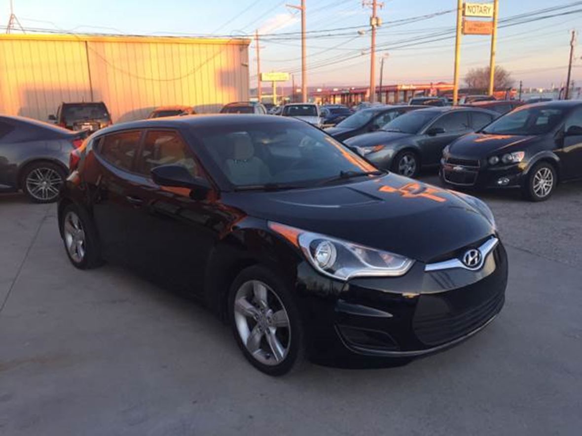 2012 Hyundai Veloster for sale by owner in Irving