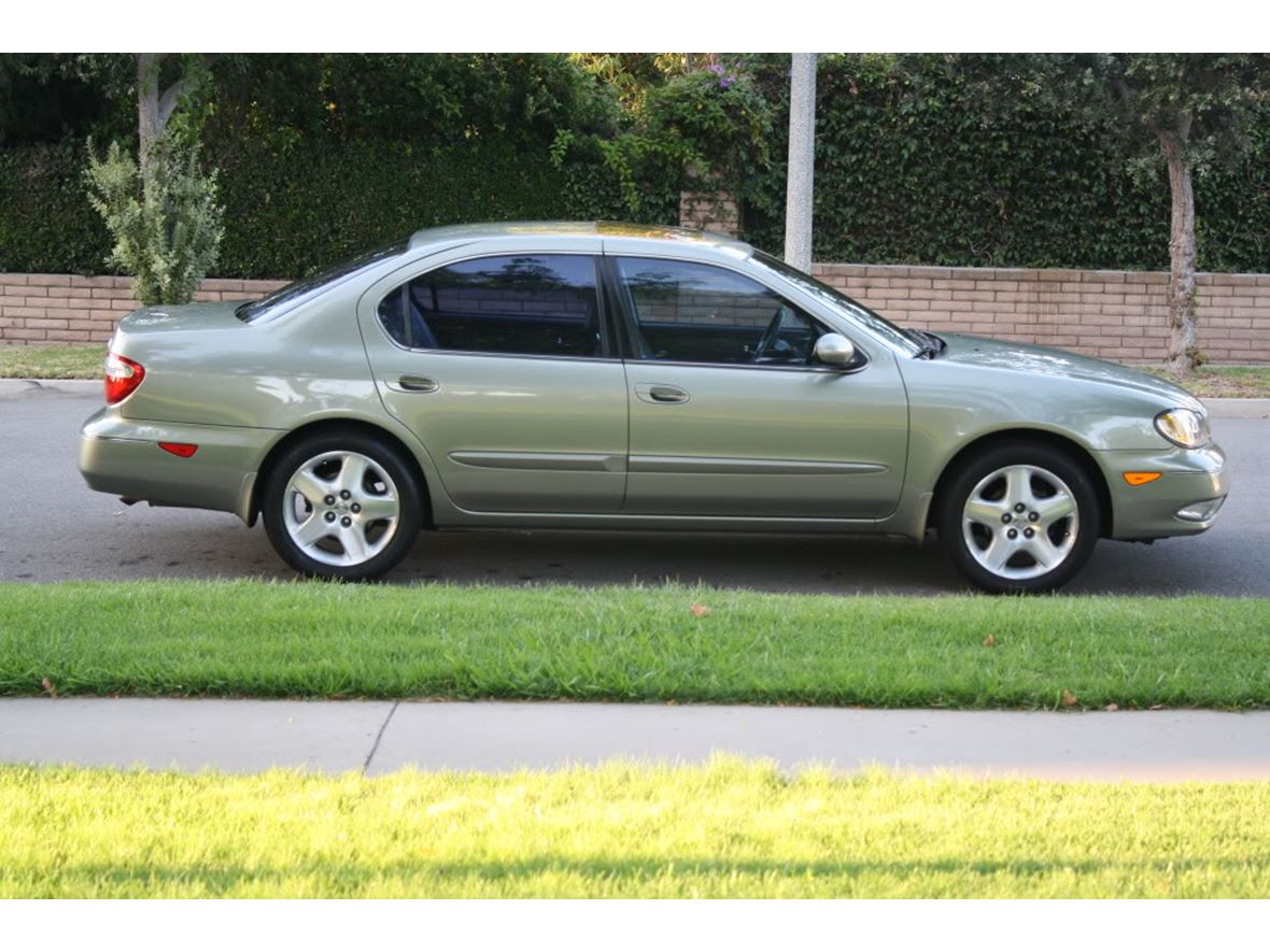 2000 Infiniti I30 for sale by owner in LOS ANGELES