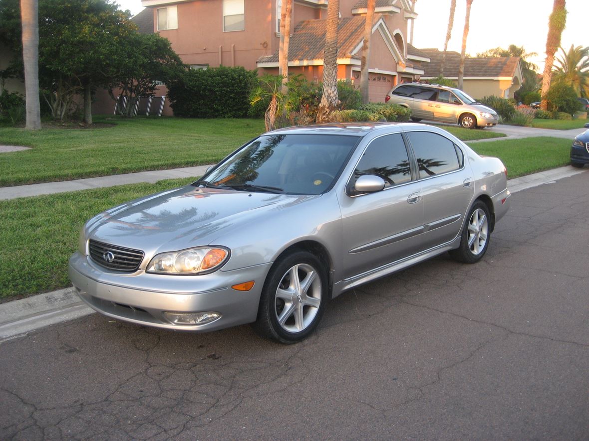 2004 Infiniti I35 for sale by owner in Tampa