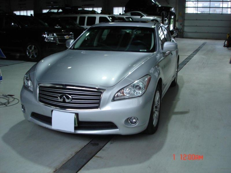 2012 Infiniti M for sale by owner in ECKLEY