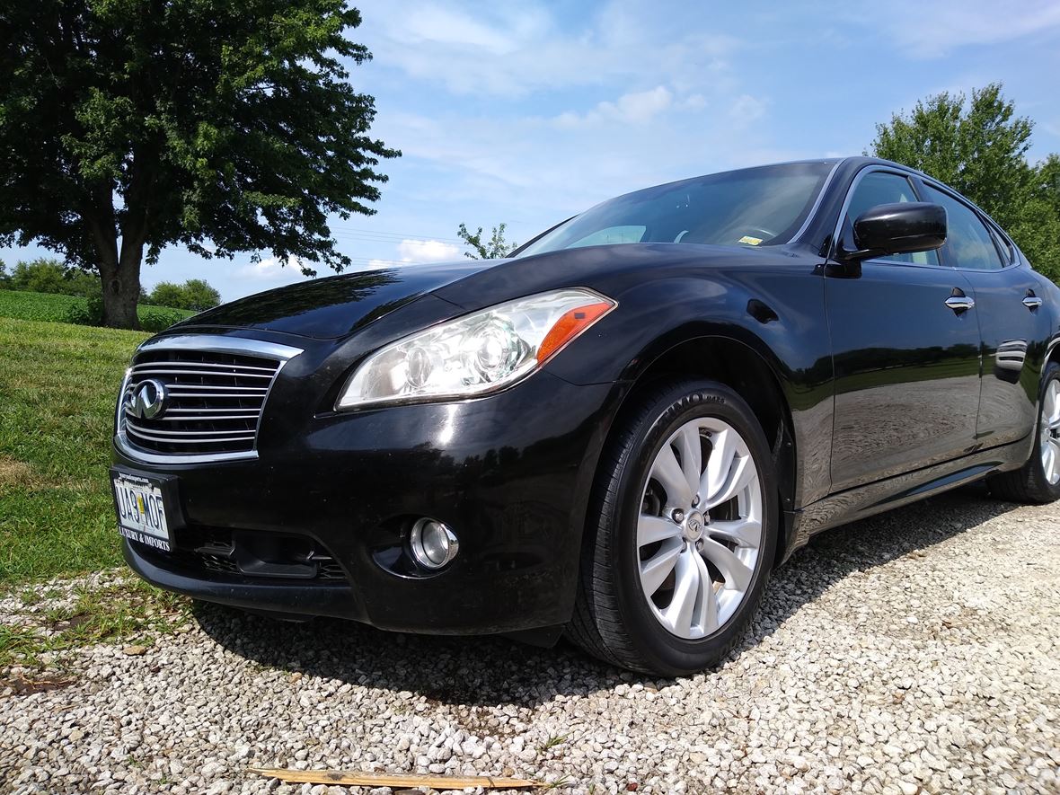 2011 Infiniti M37 for sale by owner in Platte City