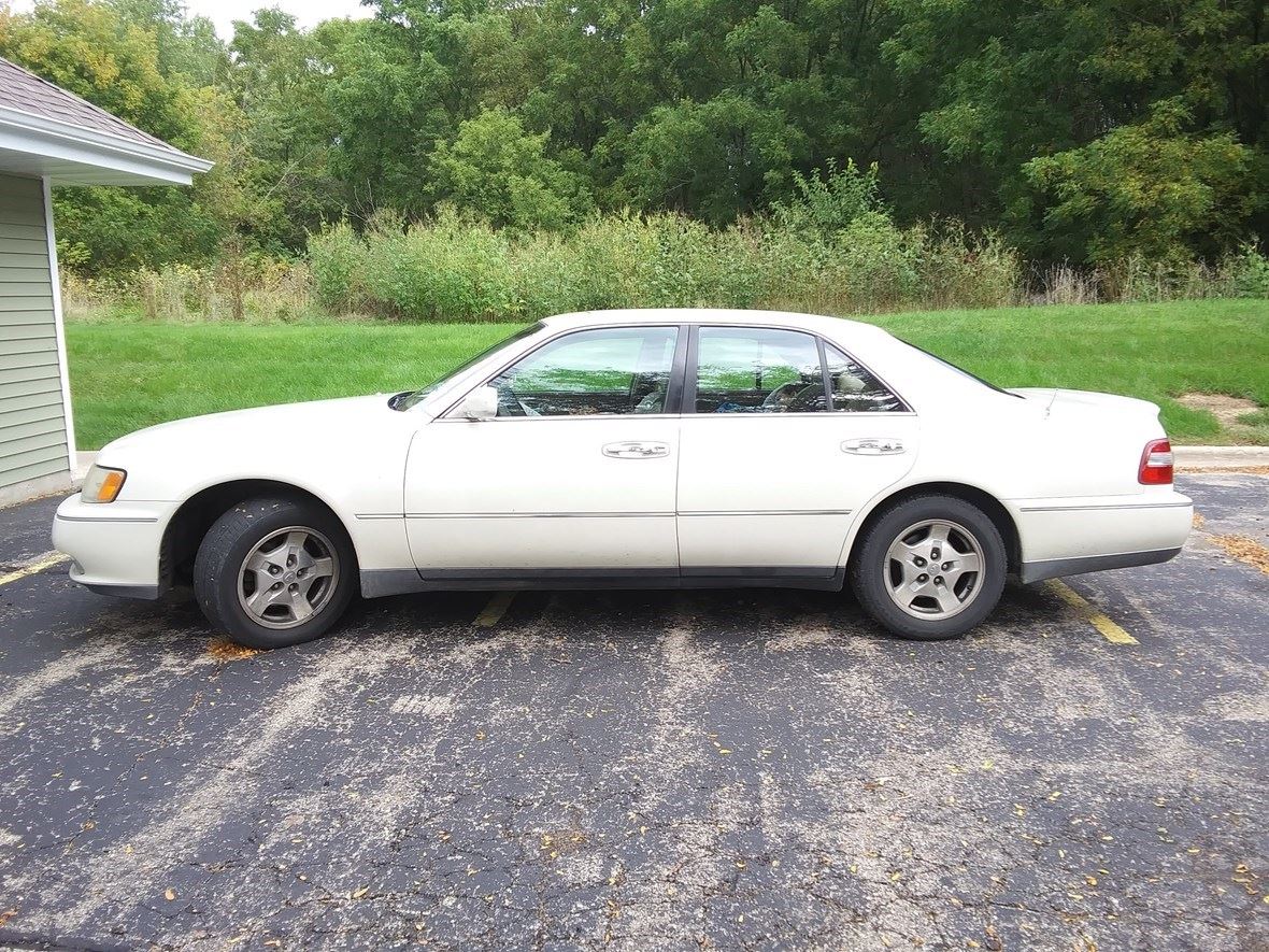 1997 Infiniti Q45 for sale by owner in Stoughton