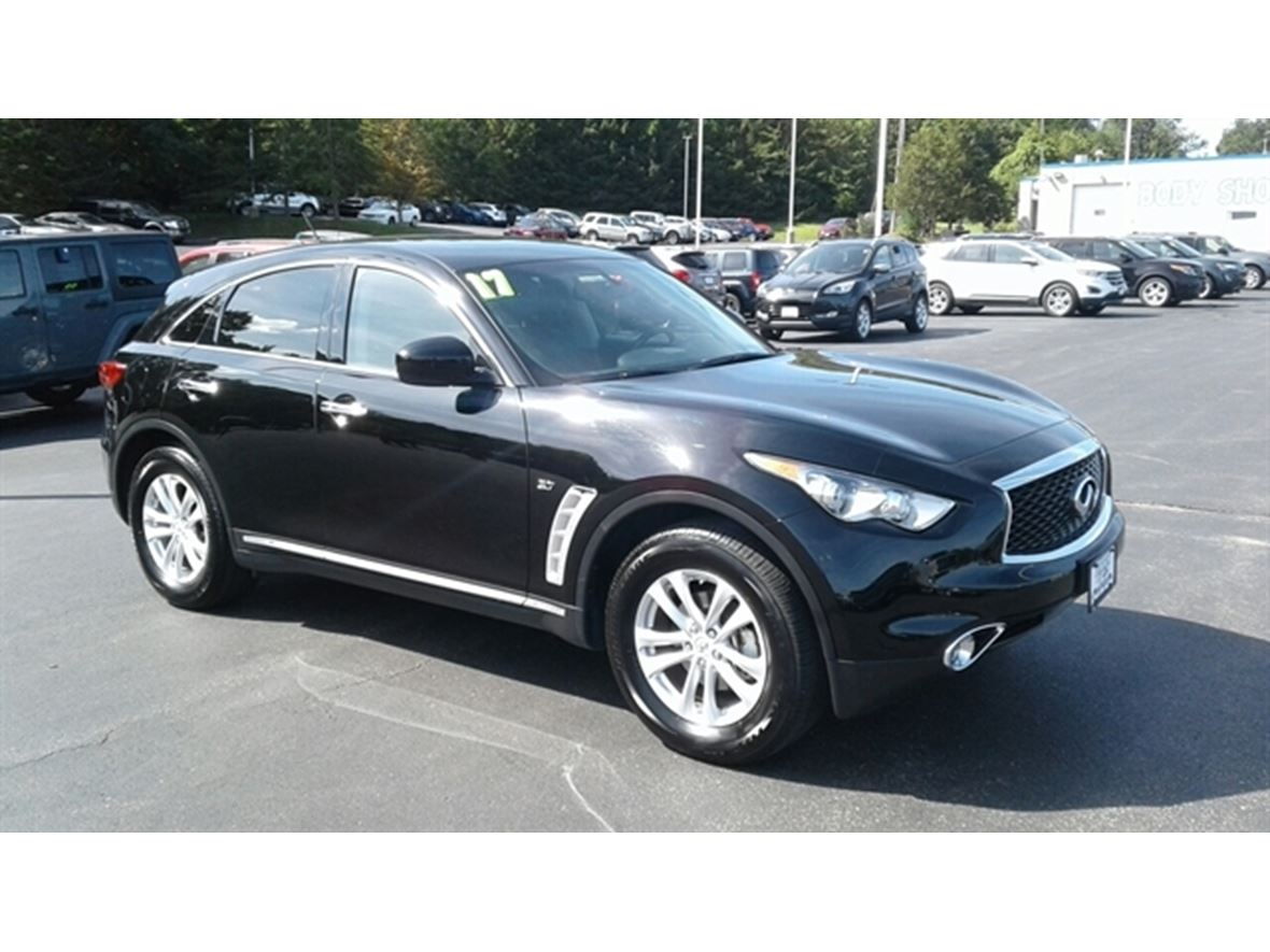2017 Infiniti QX70 for sale by owner in Dubuque