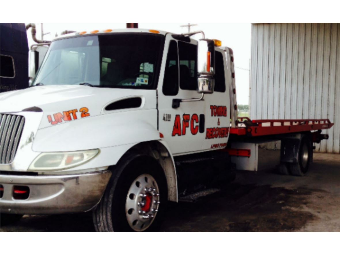 2003 International 4300 for sale by owner in Crowley
