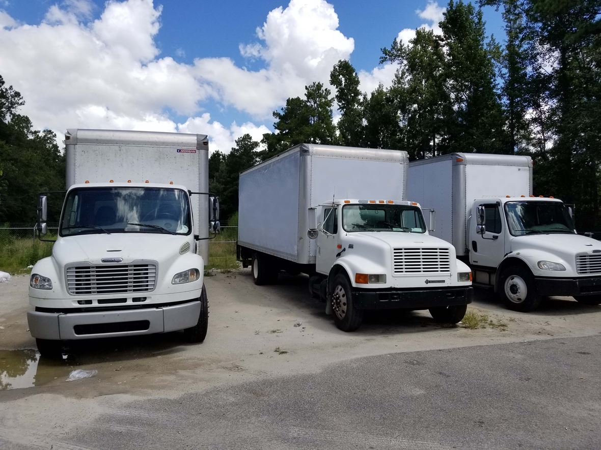2012 International Freight Liner Box Truck by Owner Myrtle Beach, SC 29577