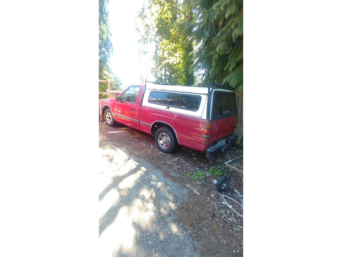 1993 Isuzu Pickup for sale by owner in Tacoma