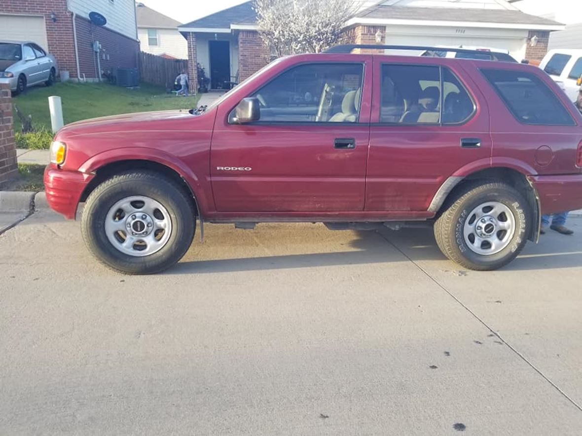 2004 Isuzu Rodeo for sale by owner in Fort Worth