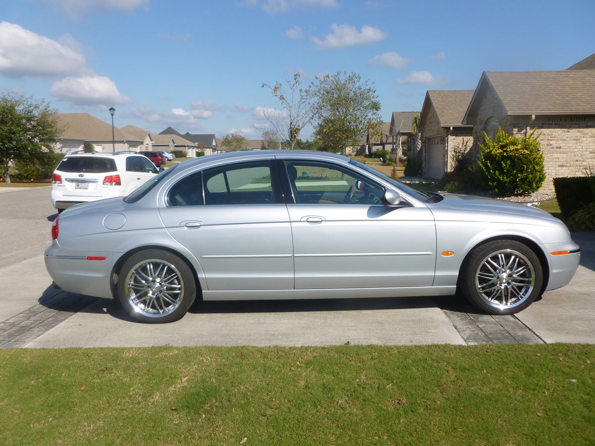 2006 Jaguar S-Type for sale by owner in Hampstead