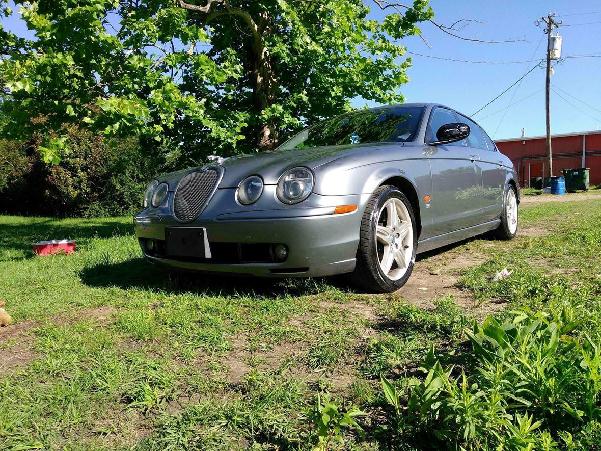 2003 Jaguar S-Type R for sale by owner in Garvin