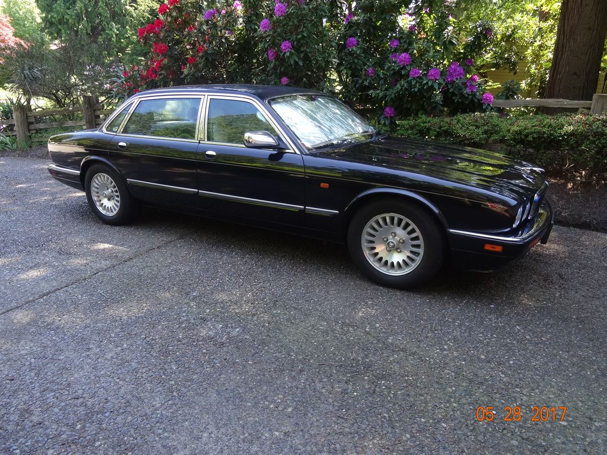 1996 Jaguar XJ-Series for sale by owner in Federal Way