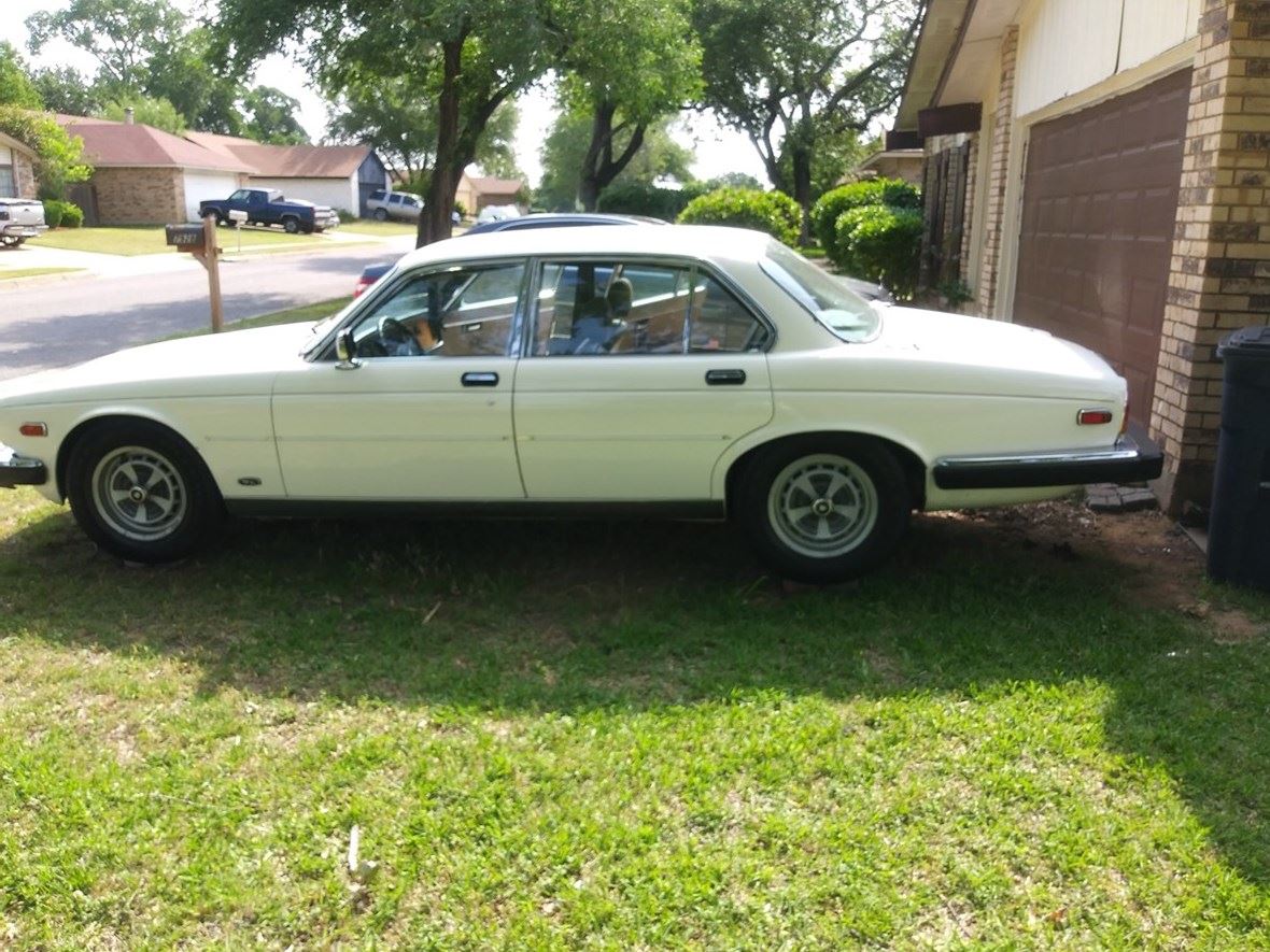 1985 Jaguar XJ6 for sale by owner in Fort Worth
