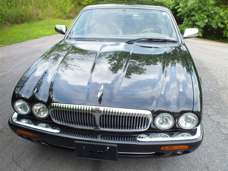 1999 Jaguar XJ8 Classic Car Sevierville, TN 37876