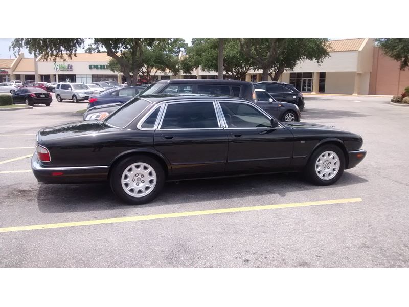 2003 Jaguar XJ8 for sale by owner in Sarasota