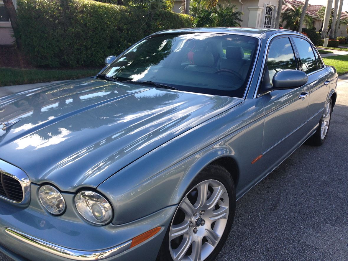 2004 Jaguar XJ8 for Sale by Owner in Vero Beach, FL 32967
