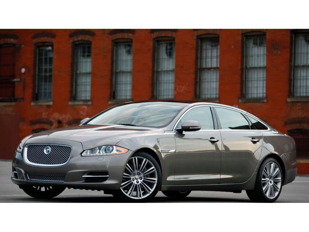 2011 Jaguar XJL for sale by owner in San Antonio