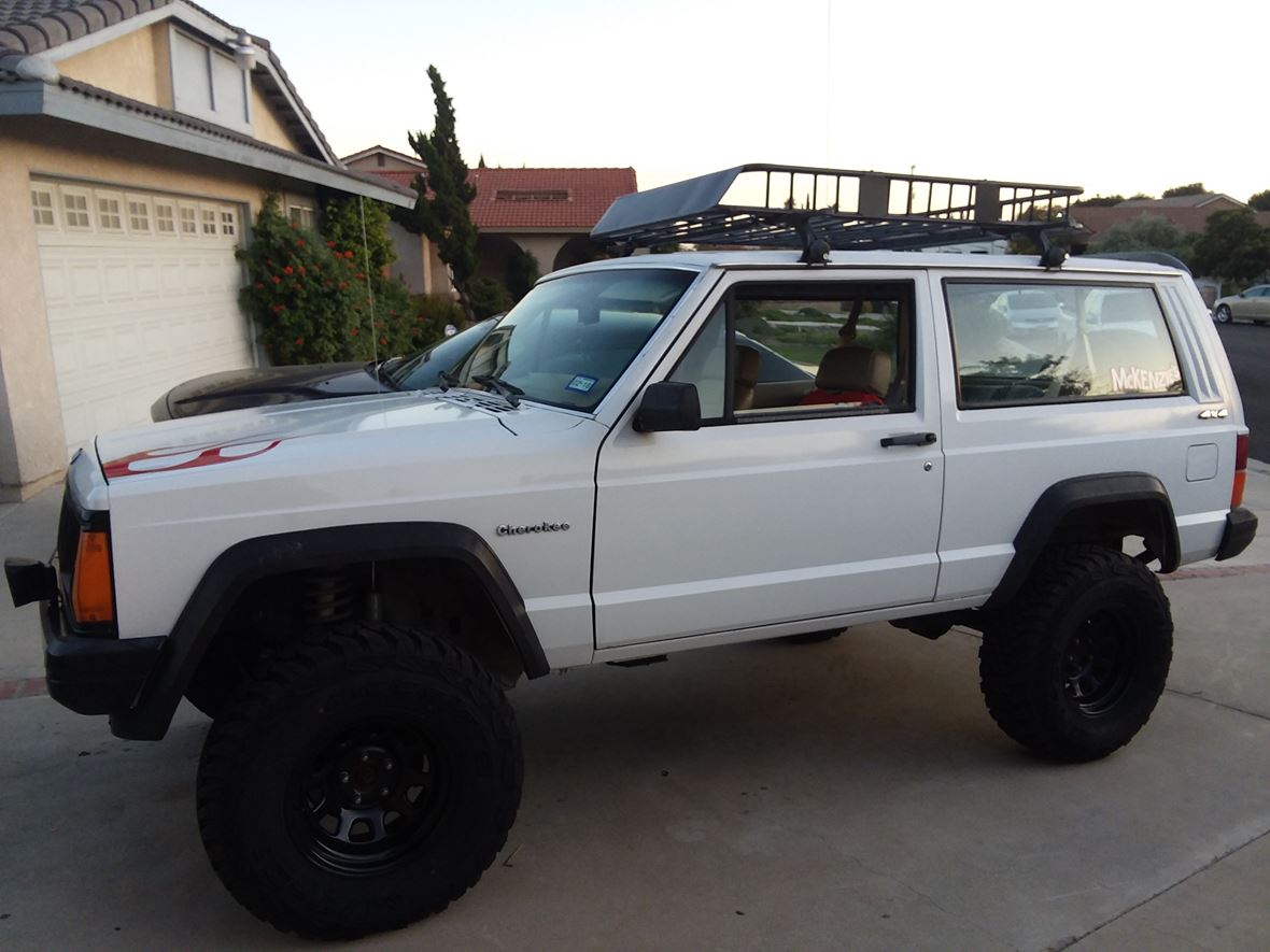 1991 Jeep Cherokee for sale by owner in Fontana