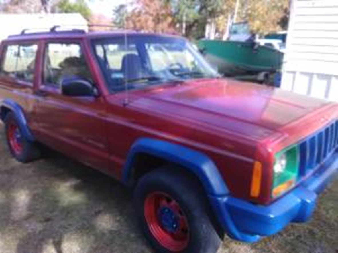 1998 Jeep Cherokee for sale by owner in Shallotte