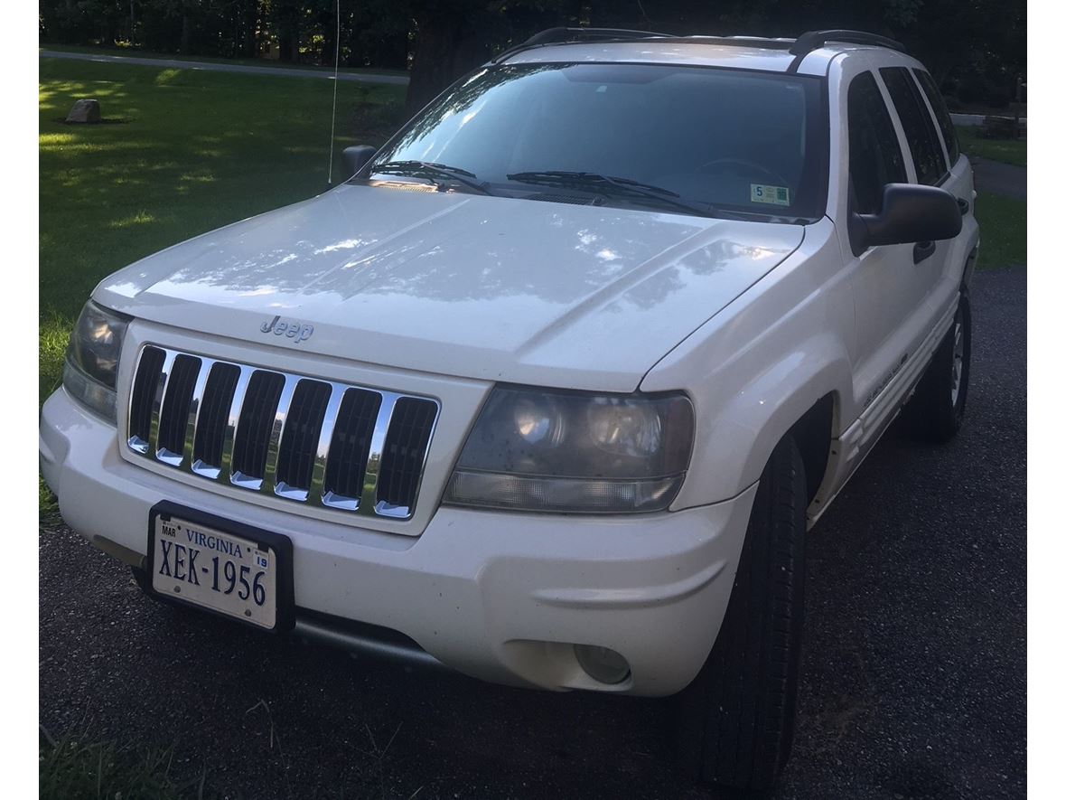2004 Jeep Cherokee for sale by owner in Evington