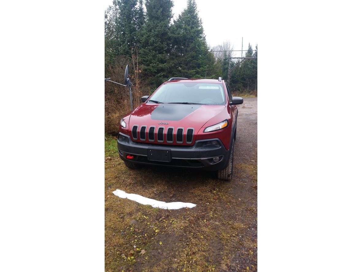 2015 Jeep Cherokee for sale by owner in Hancock