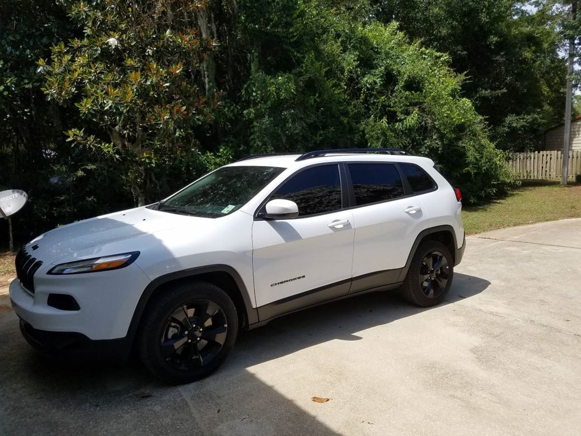 2018 Jeep Cherokee for sale by owner in Navarre