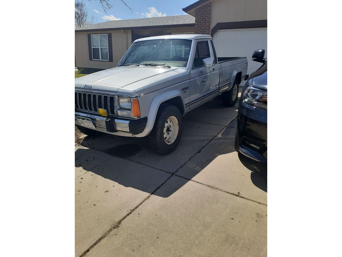1986 Jeep Comanche for sale by owner in Aurora