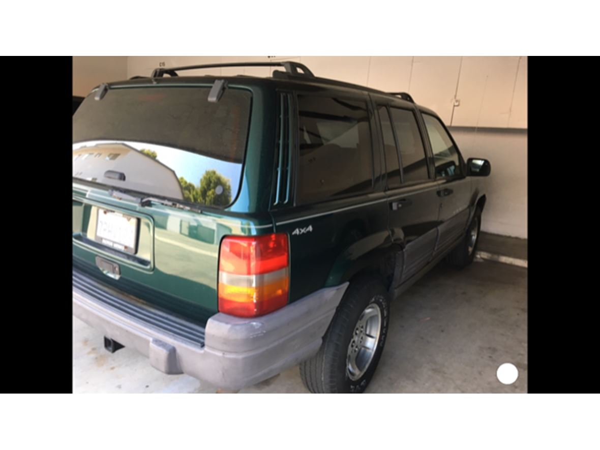 1998 Jeep Grand Cherokee for sale by owner in La Habra