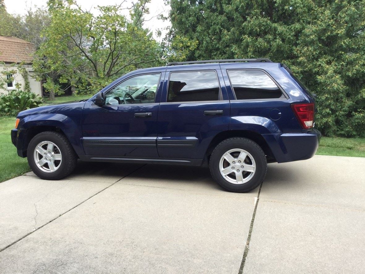 2006 Jeep Grand Cherokee for sale by owner in Troy